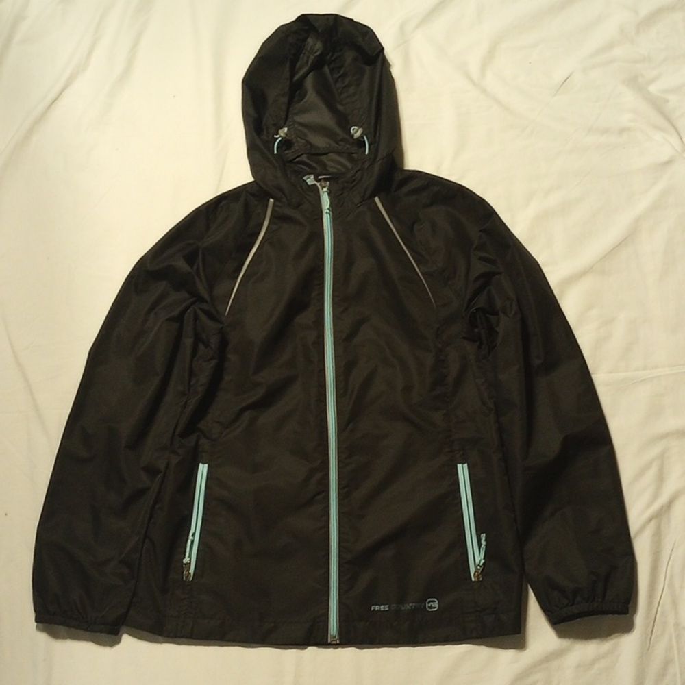 Black Free Country Lightweight Jacket